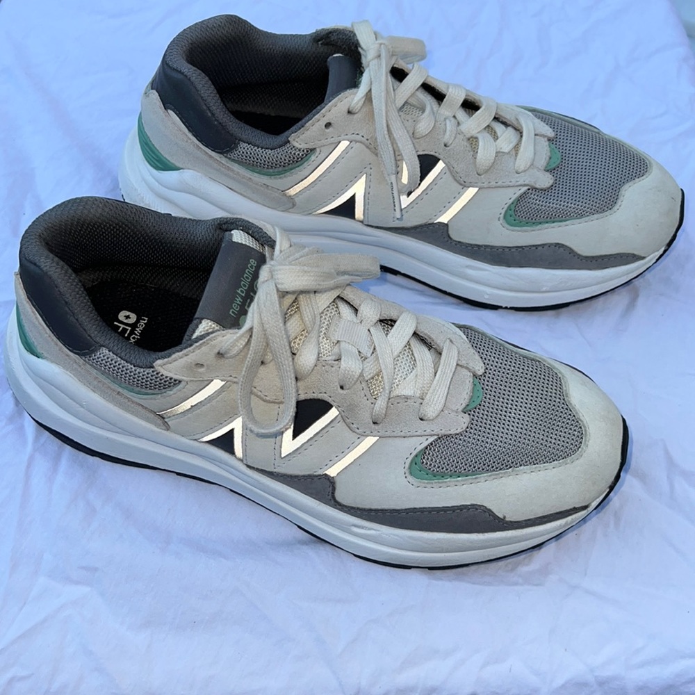 New Balance x Figs | 57/40 Antimicrobial Lace Up Sneakers size Mens 7
